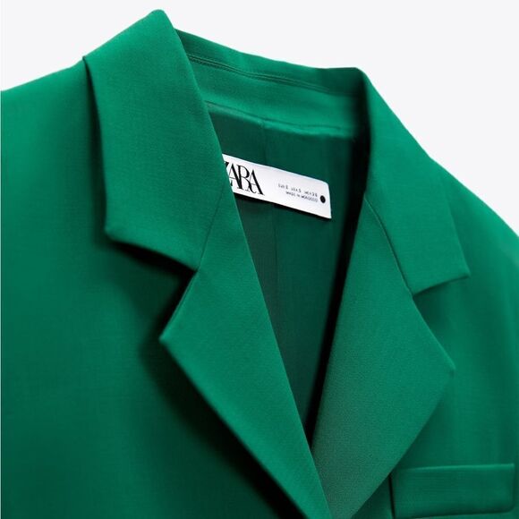 Straight Cut Wool Blazer New - Picture 6 of 7